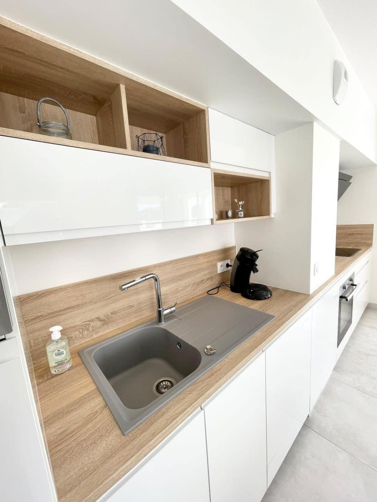 Spacieux Appartement Neuf De Standing Hyper Cosy Лармор-Плаж Екстериор снимка