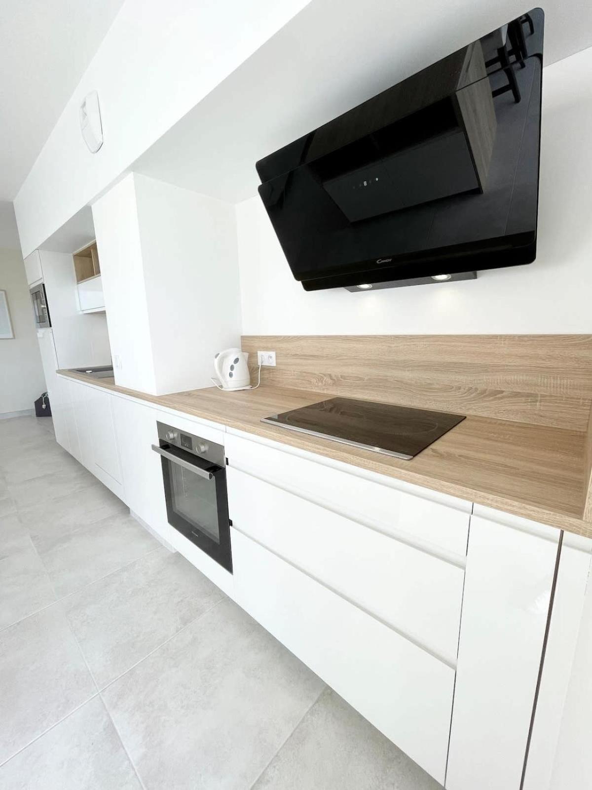 Spacieux Appartement Neuf De Standing Hyper Cosy Лармор-Плаж Екстериор снимка